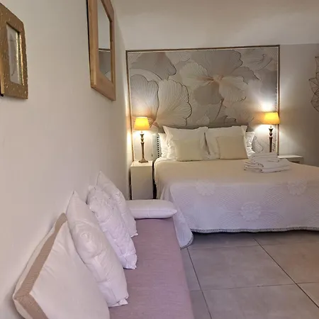 Salvacintoggio -votre Avec Piscine Privee- Villa