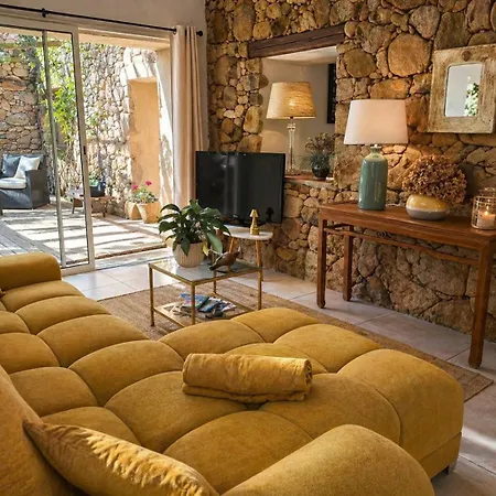 Salvacintoggio -votre Avec Piscine Privee- Villa *