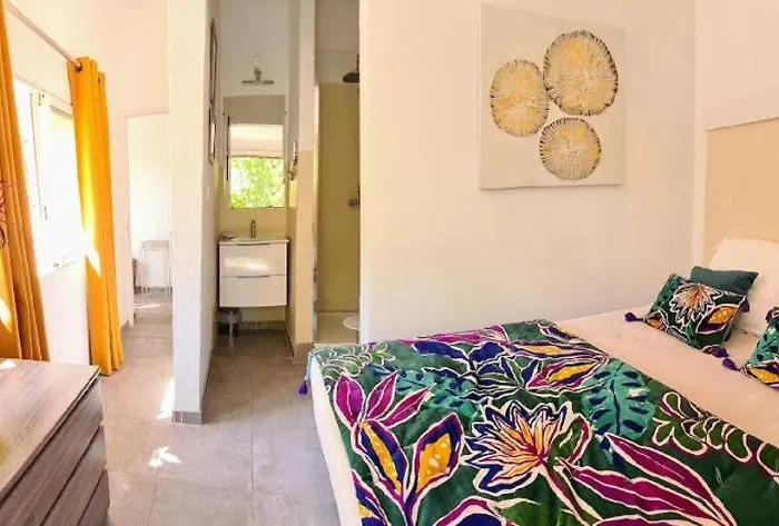 Salvacintoggio -votre Avec Piscine Privee- فيلة *